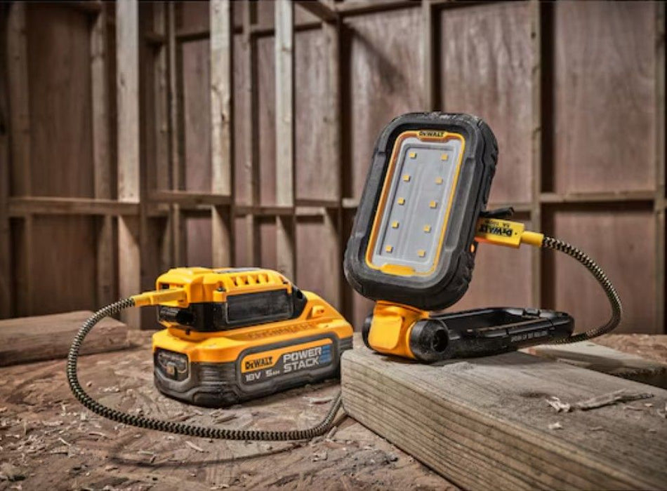 Акумулаторна LED лампа DeWALT - DCL182, 3.6 V, 1000 lm, с USB-C кабел