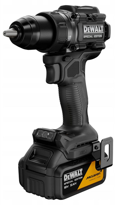 Винтоверт DeWALT - McLaren F1, DCD81MP2T-QW, с 2 броя батерии, зарядно и куфар