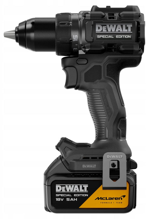 Винтоверт DeWALT - McLaren F1, DCD81MP2T-QW, с 2 броя батерии, зарядно и куфар