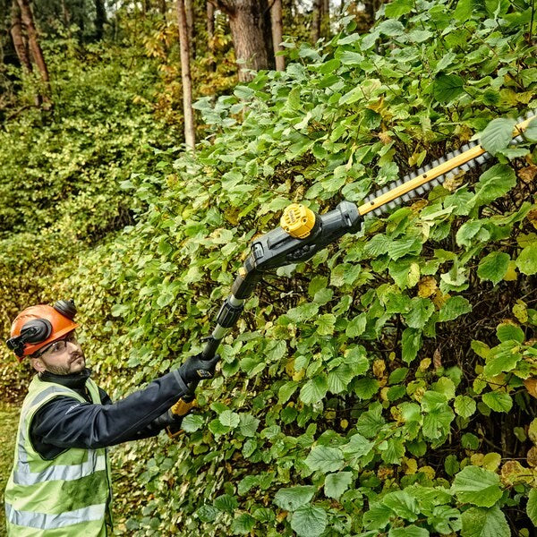 Ножица за жив плет DeWALT DCMPH566N-XJ 3.6 кг
