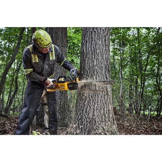 Верижен трион DeWALT DCMCS575N-XJ