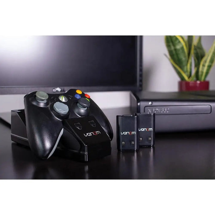 Докинг станция за зареждане за Xbox 360 с 2 батерии Venom