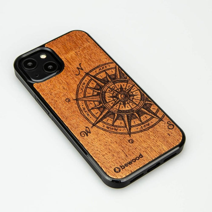 Дървен кейс Bewood Traveler Merbau за iPhone 13