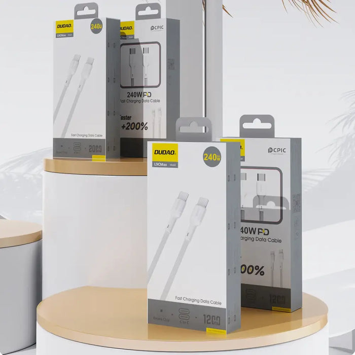 Dudao L9C Max 240W PD USB-C - USB-C 2m кабел - бял