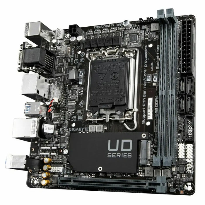 Дънна платка Gigabyte LGA 1700