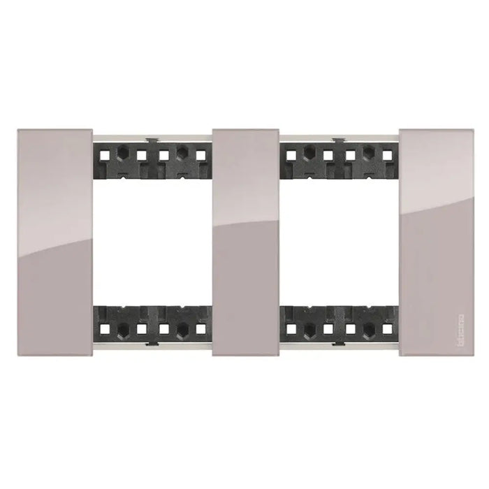 ДВОЙНА РАМКА KA4802M2DM LIVING NOW BITICINO - АУРА