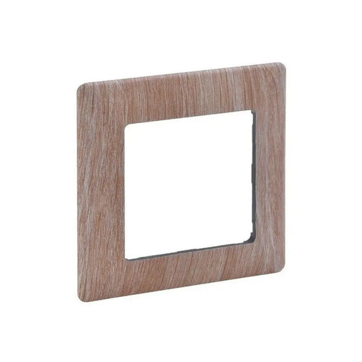 ЕДИНИЧНА РАМКА VALENA LIFE LEGRAND - СВЕТЛО ДЪРВО
