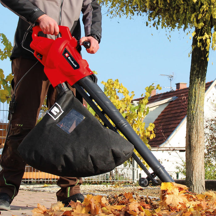 ЕЛЕКТРИЧЕСКИ ЛИСТОСЪБИРАЧ EINHELL GC-EL 3024 E 3000 W, МАКСИМУМ СКОРОСТ НА ИЗДУХВАНЕ 240 km/h