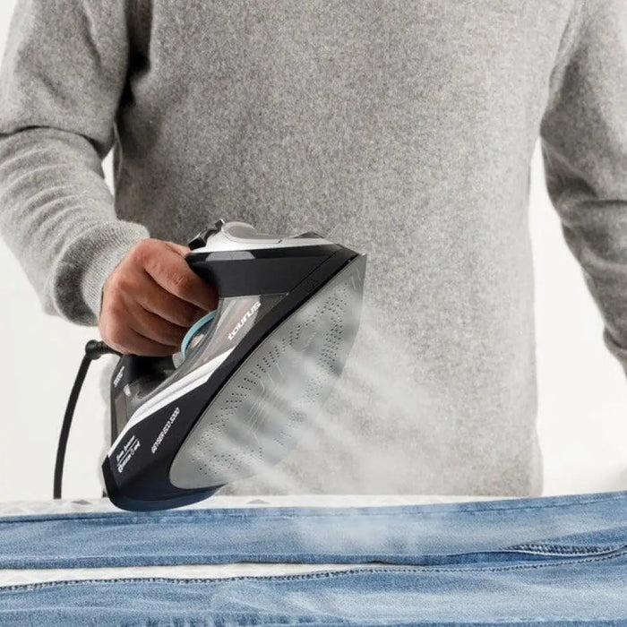 Еко ютия Taurus Geyser 3200 W Черна