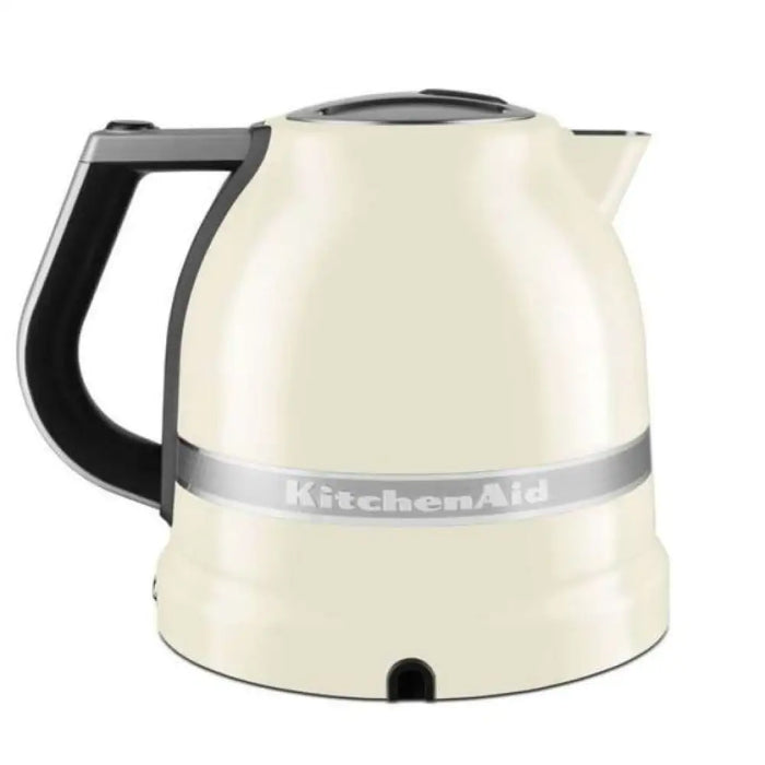 Ел.кана KitchenAid Artisan 5KEK1522EAC 1.5 л Almond Cream