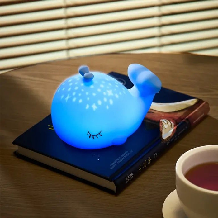 LED нощна лампа elbulgaria - Син кит, 2.5 W, 3.7 V, USB-C, 3000 K+RGB, 4563 BL