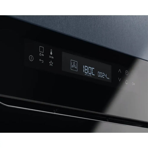 Electrolux EOE7P31Z 71 L 3500 W A + Черен