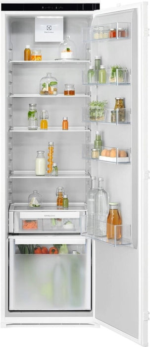 Вграден хладилник Electrolux ERD6DE18S1 310 л