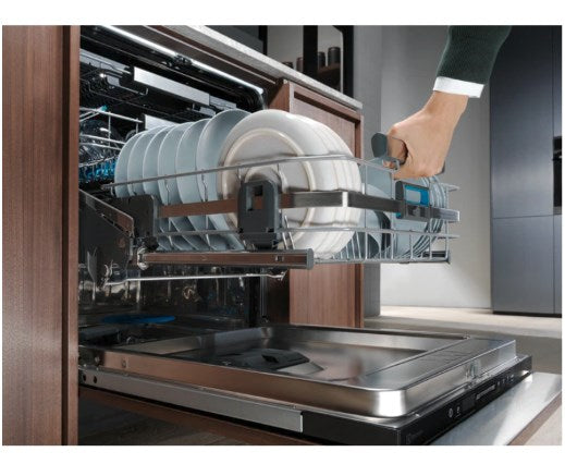 Electrolux EEC67310L Напълно вградена фурна за 14 места