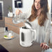 Електрическа кана Black + Decker BXKE2204E