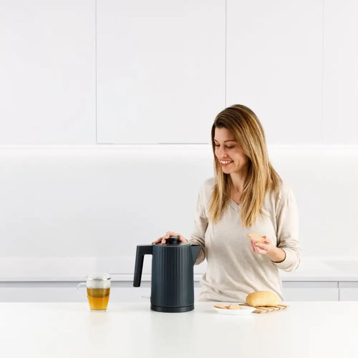 Електрическа кана Taurus Jonic Tea 1.7 L 2200 W