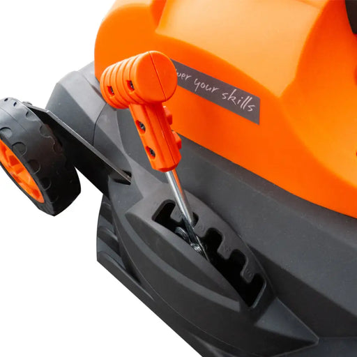 ЕЛЕКТРИЧЕСКА КОСАЧКА DAEWOO DLM1700E