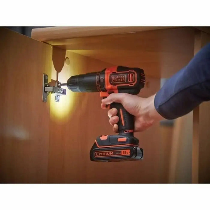 Електрическа отвертка Black & Decker BDCHD18C2TA-QW 18V