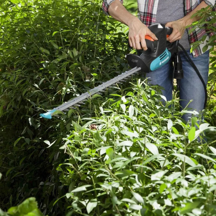 ЕЛЕКТРИЧЕСКИ ХРАСТОРЕЗ GARDENA EASYCUT 420/45