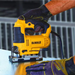 ЕЛЕКТРИЧЕСКИ ПРОБОДЕН ТРИОН 650W DEWALT