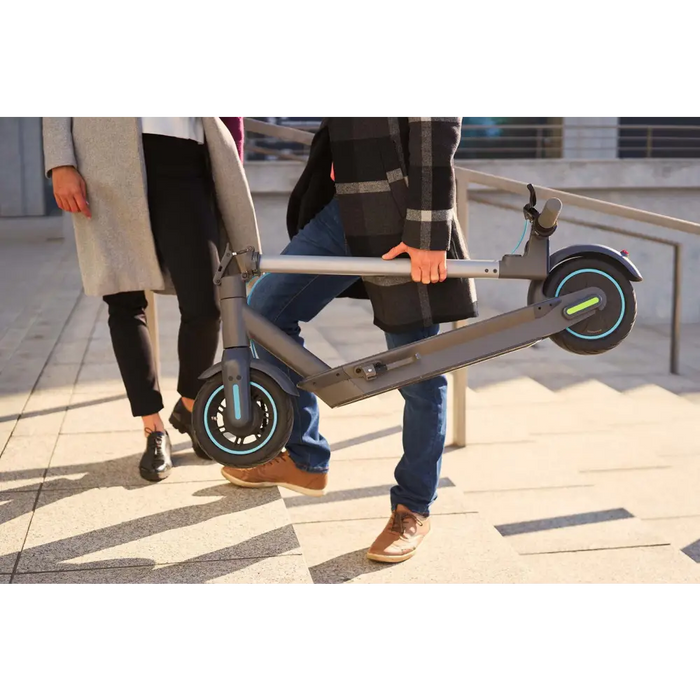 Електрически скутер MOTUS Scooty 10 2023 20 км/ч 15 Ah Черен