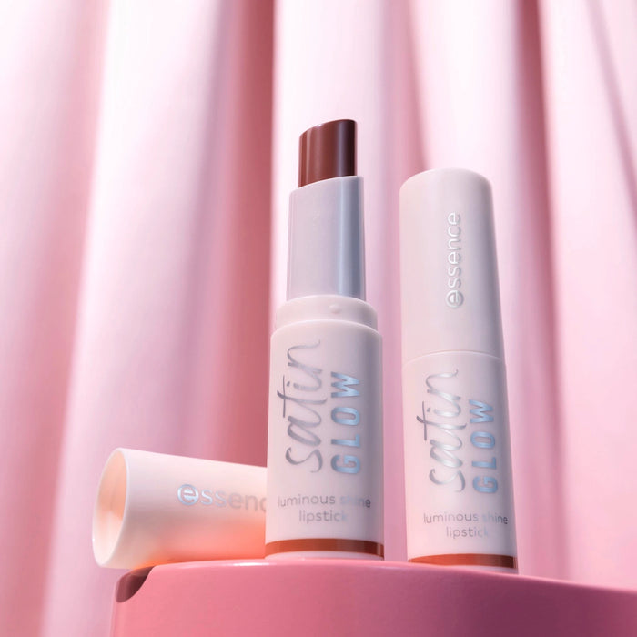 Гланц за устни Satin Glow Luminous Shine 02 Blushin It, 3,5 g