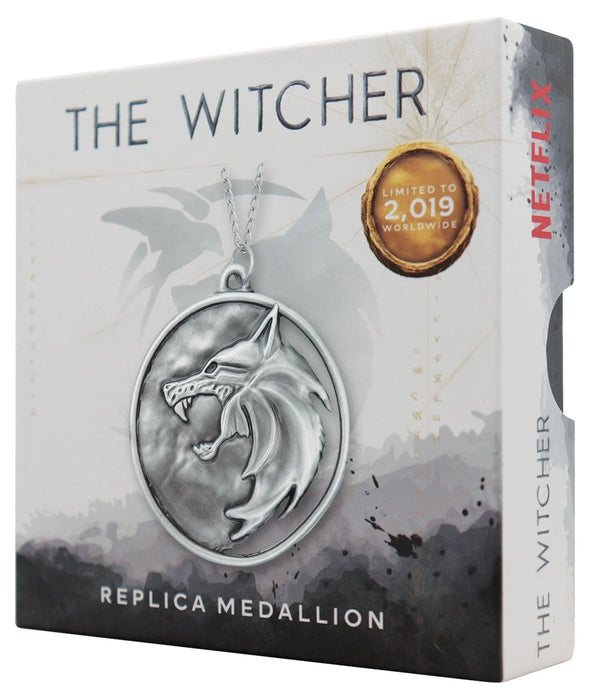 Реплика FaNaTtik Games: The Witcher - Geralt's Medallion