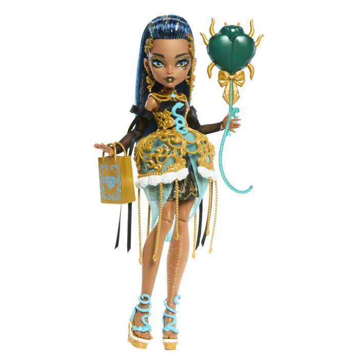Фигурки на Герои Mattel
