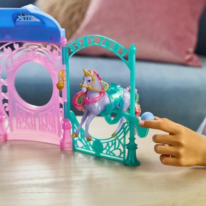 Фигурки на Герои Spin Master Unicorn Academy Еднорог