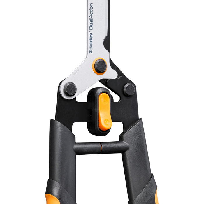 ГРАДИНСКА НОЖИЦА ЗА ХРАСТИ FISKARS DUAL ACTION HSX96