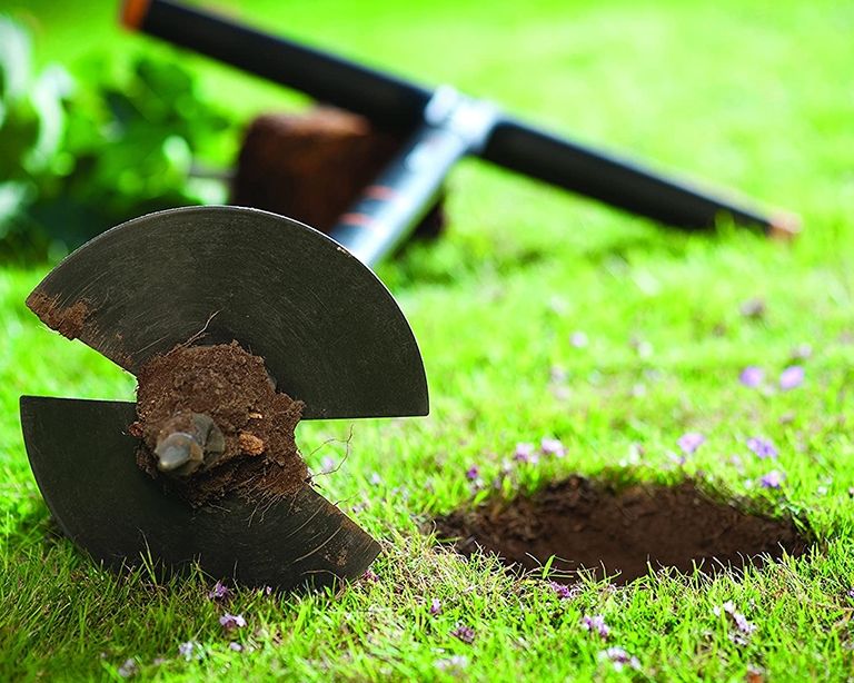 Ръчен свредел за почва Fiskars - QuikDrill L, 150 mm