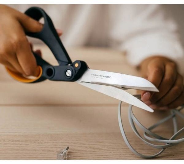 Универсална ножица Fiskars - Pro Amplify, с назъбени остриета, 24 cm