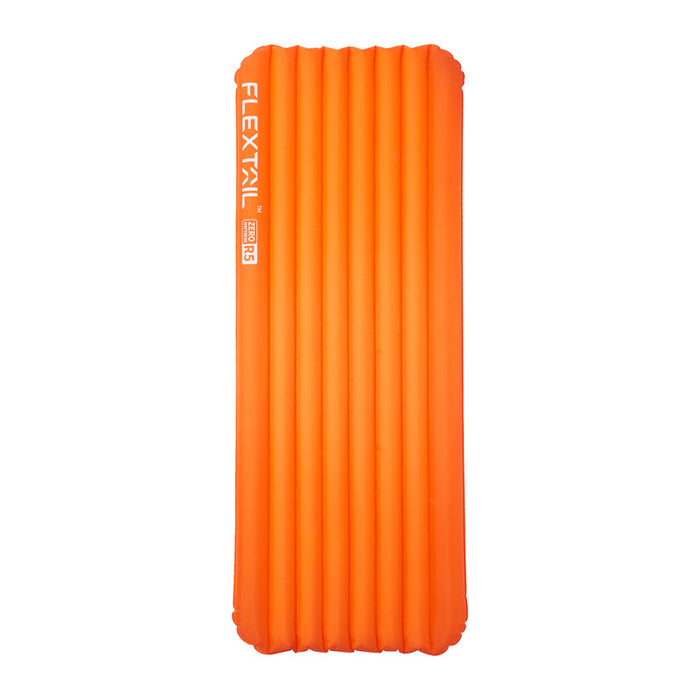 Надуваем матрак Flextail Zero R05 Regular L (оранжев)