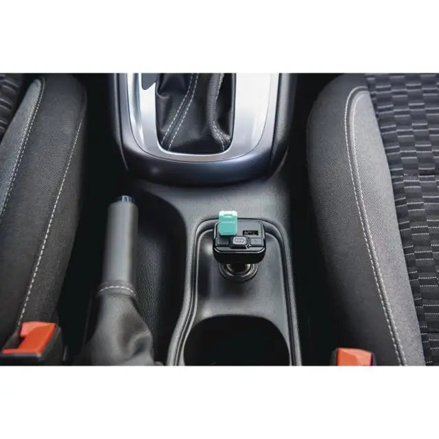 FM Трансмитер HAMA AUX-IN + USB-IN MP3 Черен