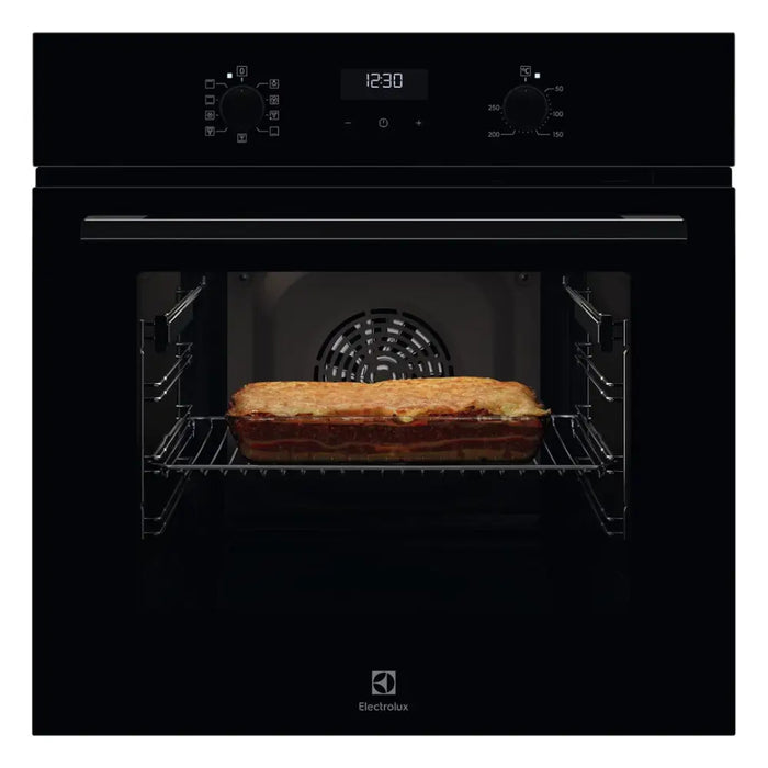 Фурна с катализатор Electrolux EOF5C50BZ 65 L черна