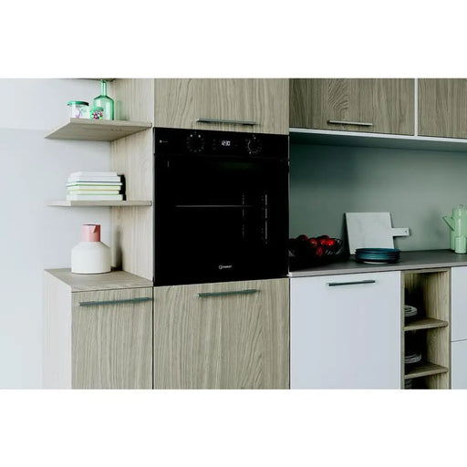 Фурна за вграждане Indesit IO K58HS B 71 Hydrolitic А