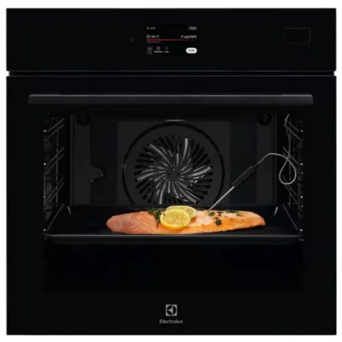 Фурна за вграждане ELECTROLUX LOB9S3XZ 70 л SteamPro А++