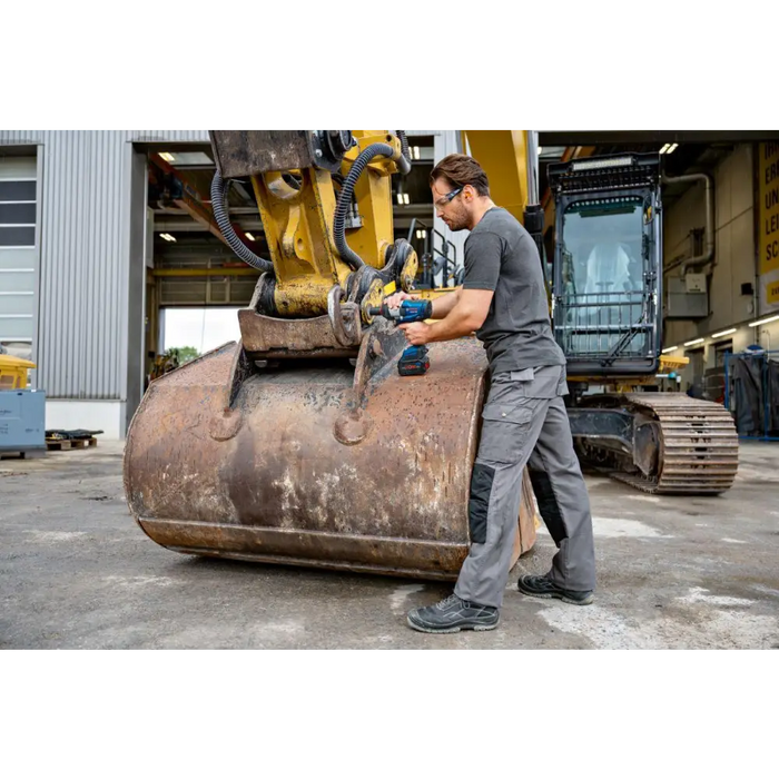 ГАЙКОВЕРТ BOSCH GDS 18V-1600 HC