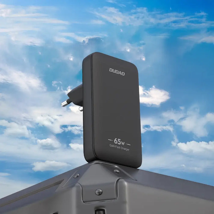 GaN Dudao A65Q 65W USB-A / USB-C PD Ултра-тънко зарядно