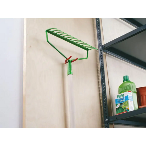 ГАРАЖНА КУКА С ВИНТ U-ОБРАЗНА 6СМ