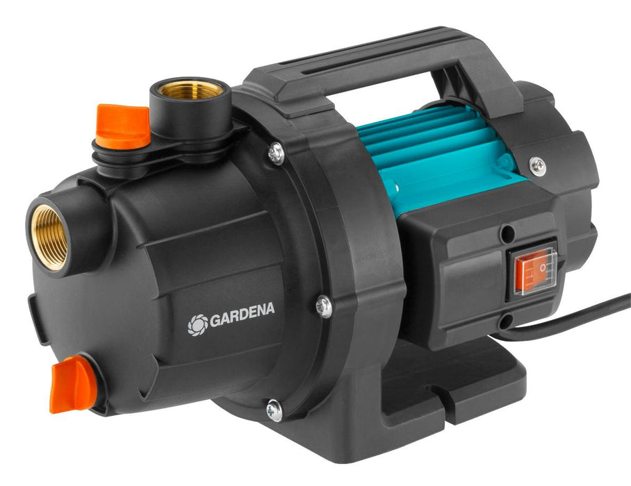ПОМПА ЗА ПОЛИВАНЕ GARDENA 3000/4