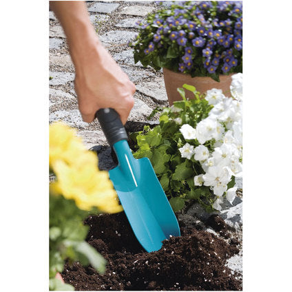 ГРАДИНСКА ЛОПАТКА GARDENA 8951