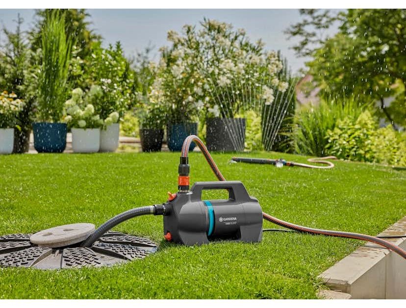 Градинска помпа Gardena - 5400 Silent, 650 W, 5400 л/ч