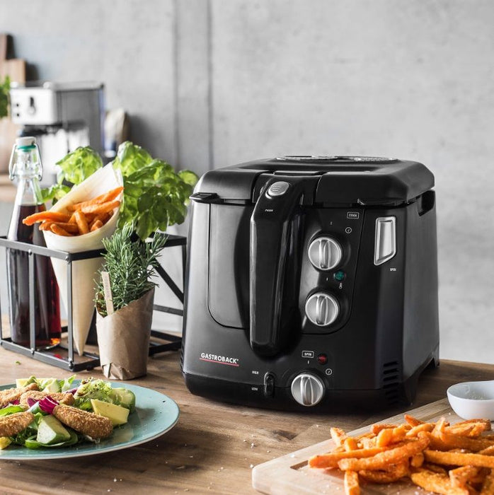 Фритюрник Gastroback - VITA-SPIN, 2000W, 2.5 l, черен