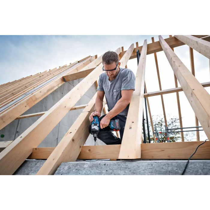 ГАЙКОВЕРТ BOSCH GDS 18V-1000