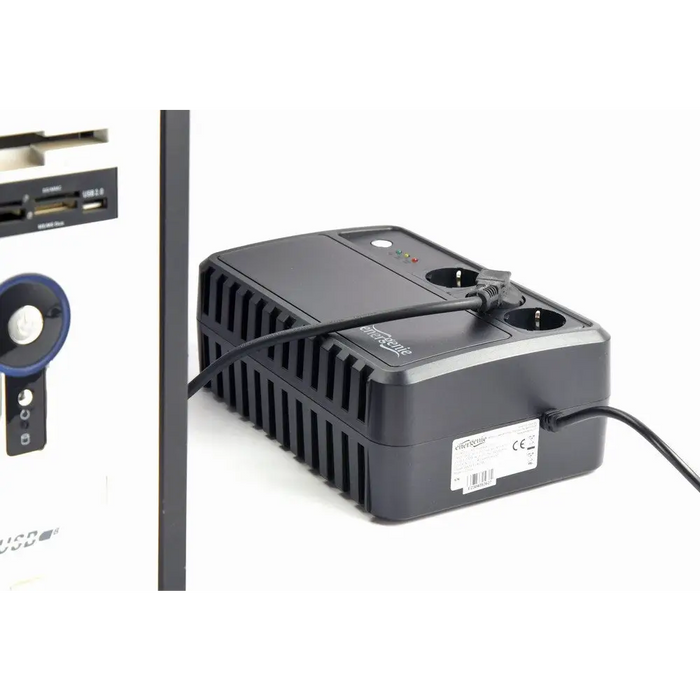 Gembird EG-UPS-3SDT800-01 непрекъсваемо захранване (UPS)