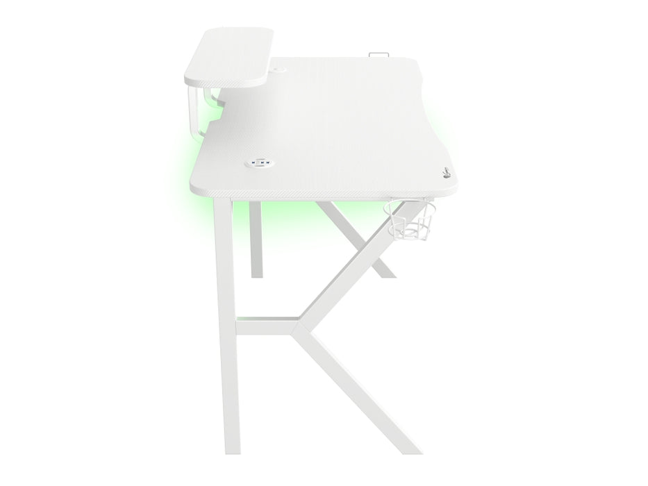 Genesis Геймърско бюро Holm 320 RGB