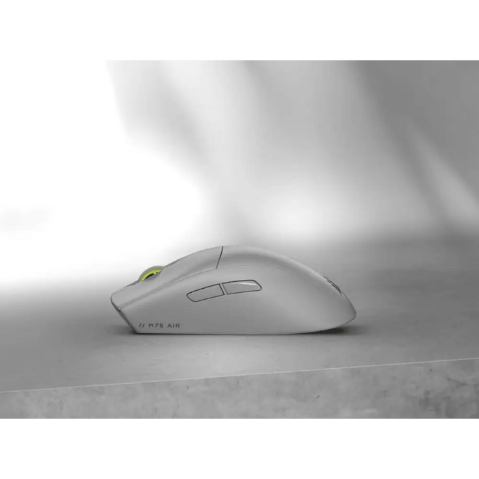 Геймърскa безжична мишка CORSAIR M75 AIR Ultra-Lightweight