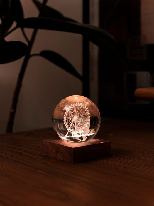 LED декоративна лампа Gingko Design - Amber Crystal, Виенско колело
