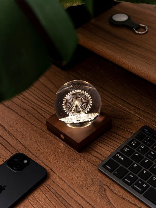 LED декоративна лампа Gingko Design - Amber Crystal, Виенско колело